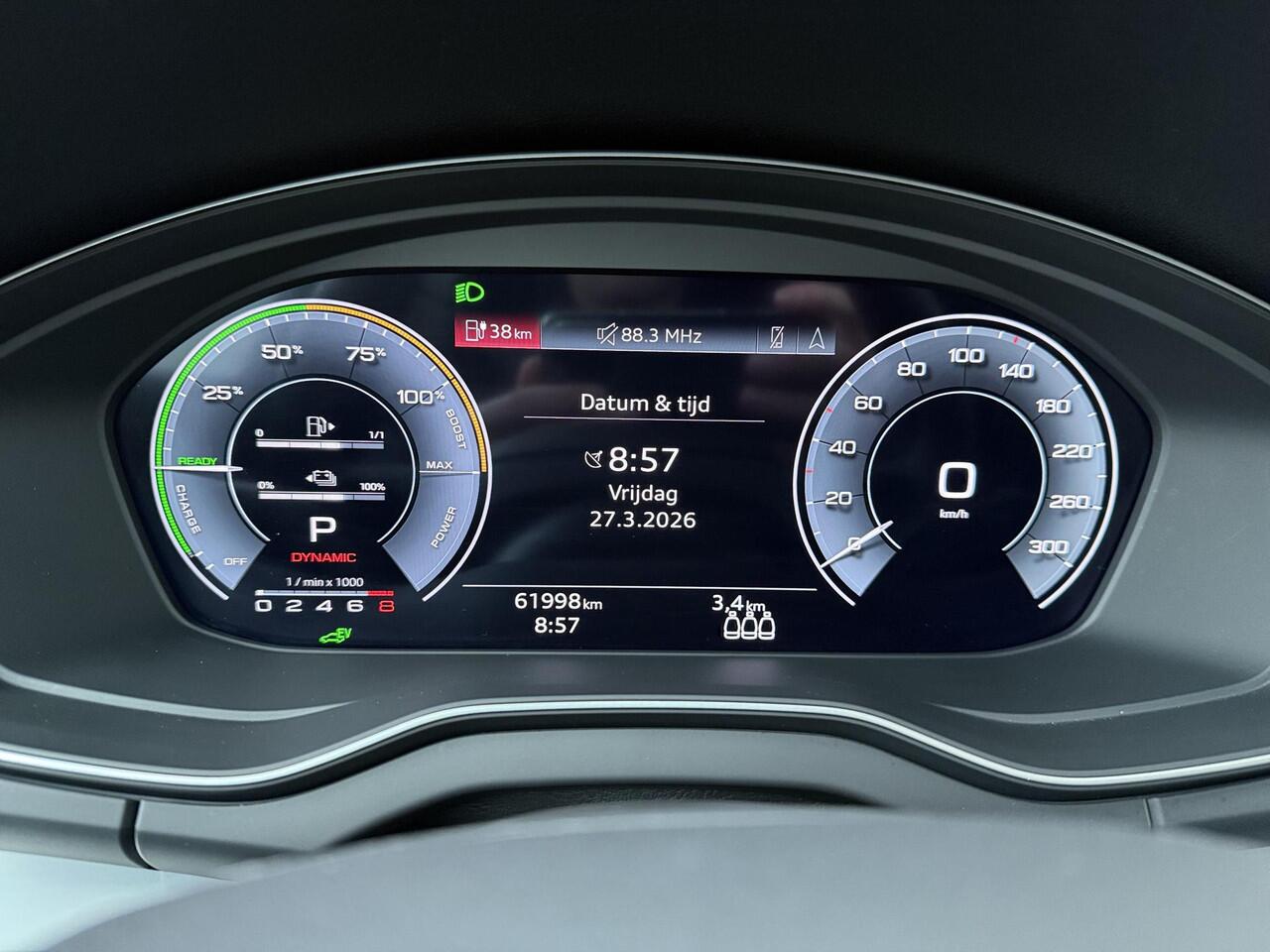 Audi Q5 50 TFSI e S edition | 299 PK | SoH 100% | Adaptive cruise control | Dodehoek detectie | Climate control | S line | Achteruitrijcamera |