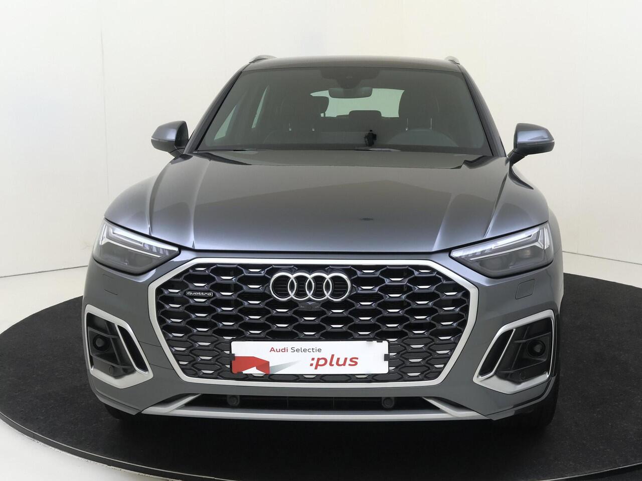 Audi Q5 Sportback 55 TFSI e S edition | Trekhaak | Achteruitrijcamera | 3-zone airco | LED matrix verlichting | Stoelverwarming | Adaptieve cruise control | Audi virtual cockpit |