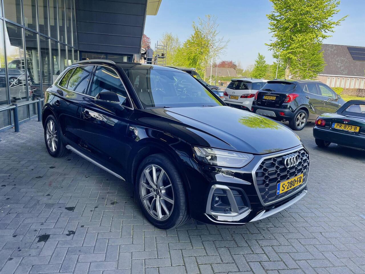 Audi Q5 40 TFSI S edition | 8000km! | Luchtvering | Tour Ass pack | Panodak | Etc.. 1 eig | Org NL