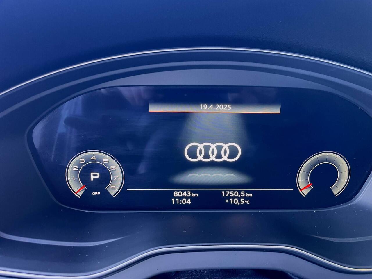 Audi Q5 40 TFSI S edition | 8000km! | Luchtvering | Tour Ass pack | Panodak | Etc.. 1 eig | Org NL