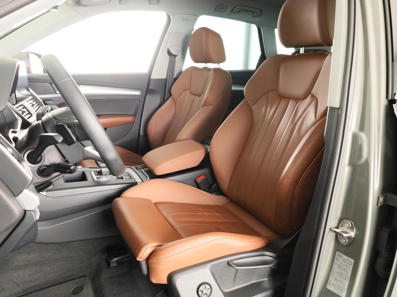 Audi Q5 50 TFSI e S edition 299 pk S-tronic | Navigatie | Parkeersensoren | Achteruitrijcamera | Autom. airco (3 zones) |