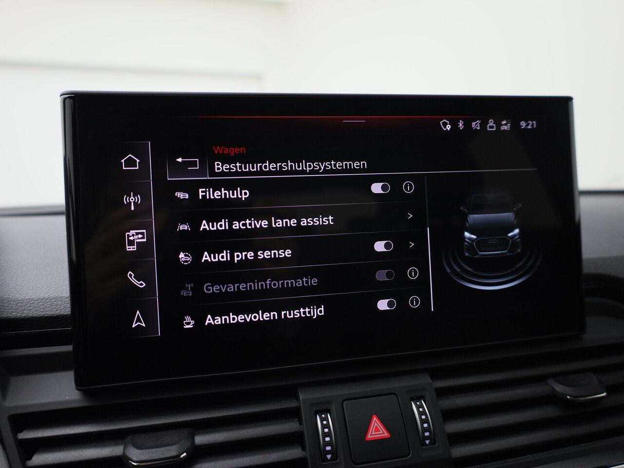 Audi Q5 Sportback 55 TFSIe 270kW/367PK S Line quattro · Panoramadak · Elektrische Trekhaak · Massage · Camera ·