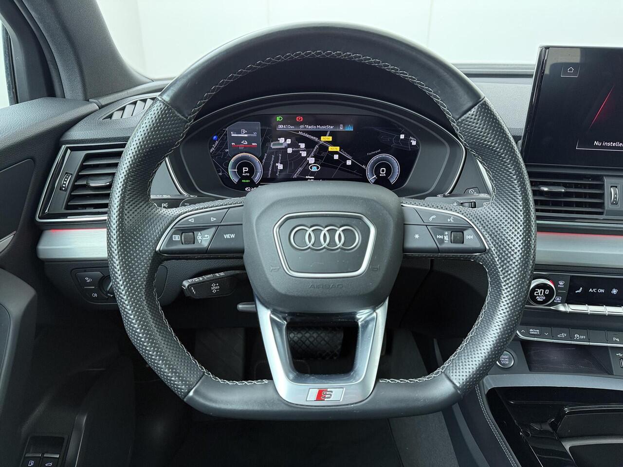 Audi Q5 50 TFSI e S edition | 299 PK | SoH 100% | Matrix LED koplampen | Panoramadak | Luchtvering | Climate control | S line |