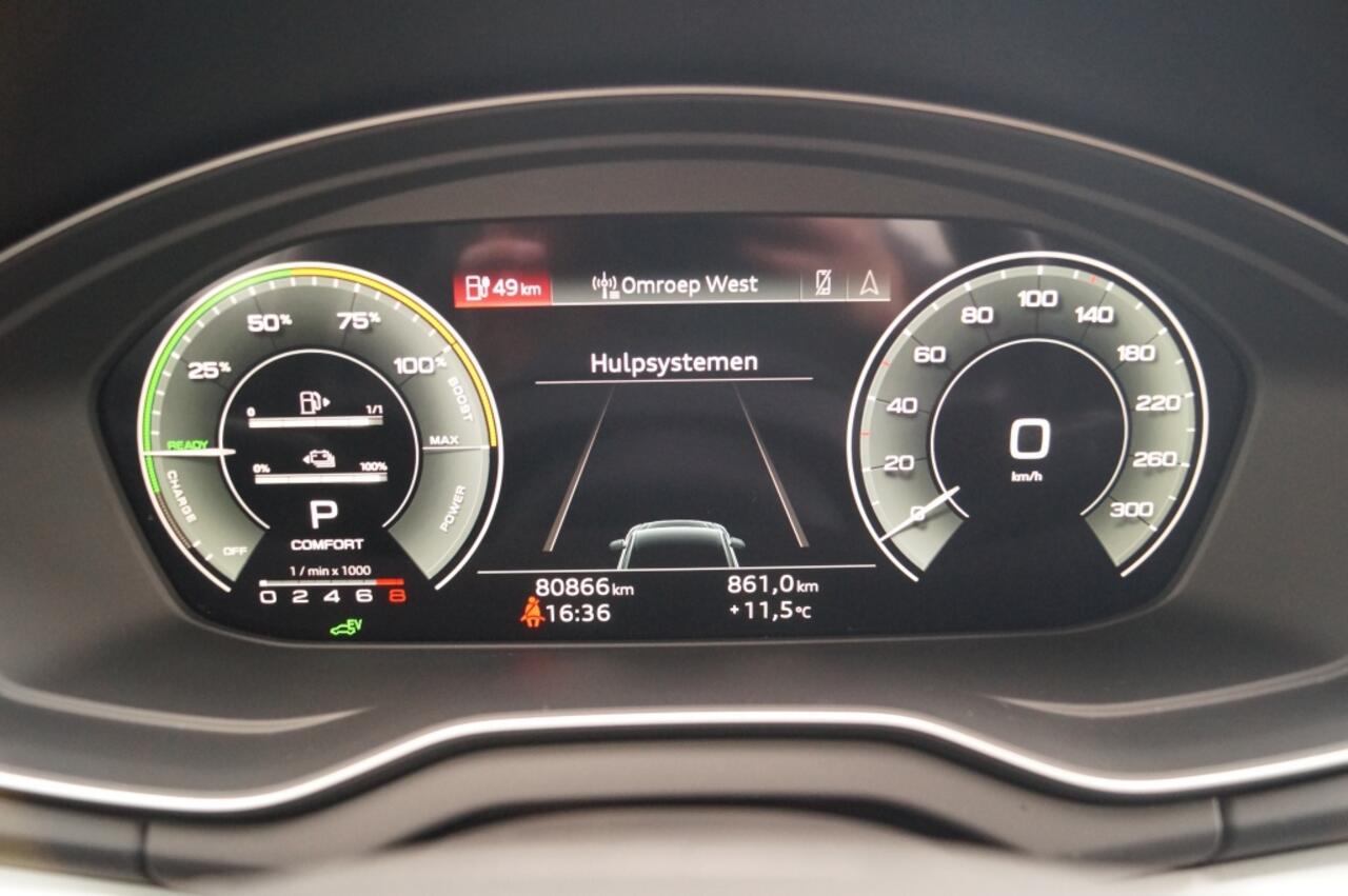 Audi Q5 50 TFSIe PHEV Advanced Edition -NAVI-TREKHAAK-ECC-