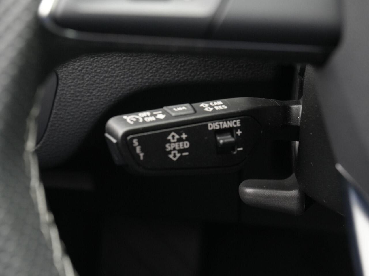 Audi Q5 Sportback 50 TFSI e 299 pk S-tronic S edition Competition / S-Line | Panoramadak | Trekhaak | Luchtvering | Rondomzicht camera | Bang & Olufsen | Matrix LED | 19 inch