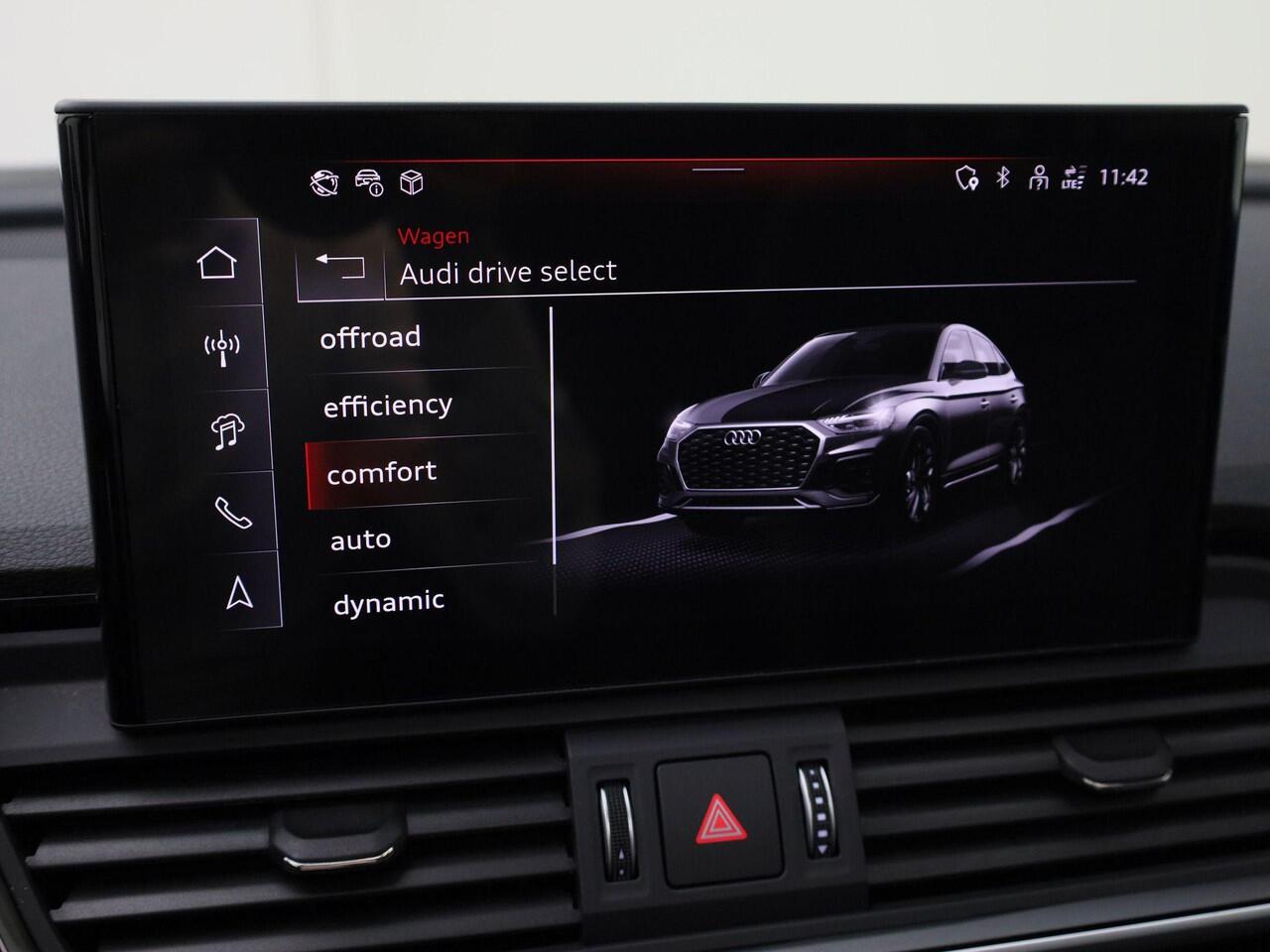 Audi Q5 Sportback 55 TFSIe 270Kw/367PK S Line · Panoramadak · Bang & Olufsen · Leder · Trekhaak · Adaptive Cruise Control · Garantie t/m 03-09-2029 of 100.000km