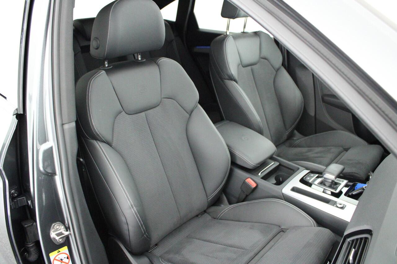 Audi Q5 Sportback 50 TFSI e 299pk 2x S-Line Black Edition Luchtvering Head-Up 360Camera Keyless Massage Navigatie