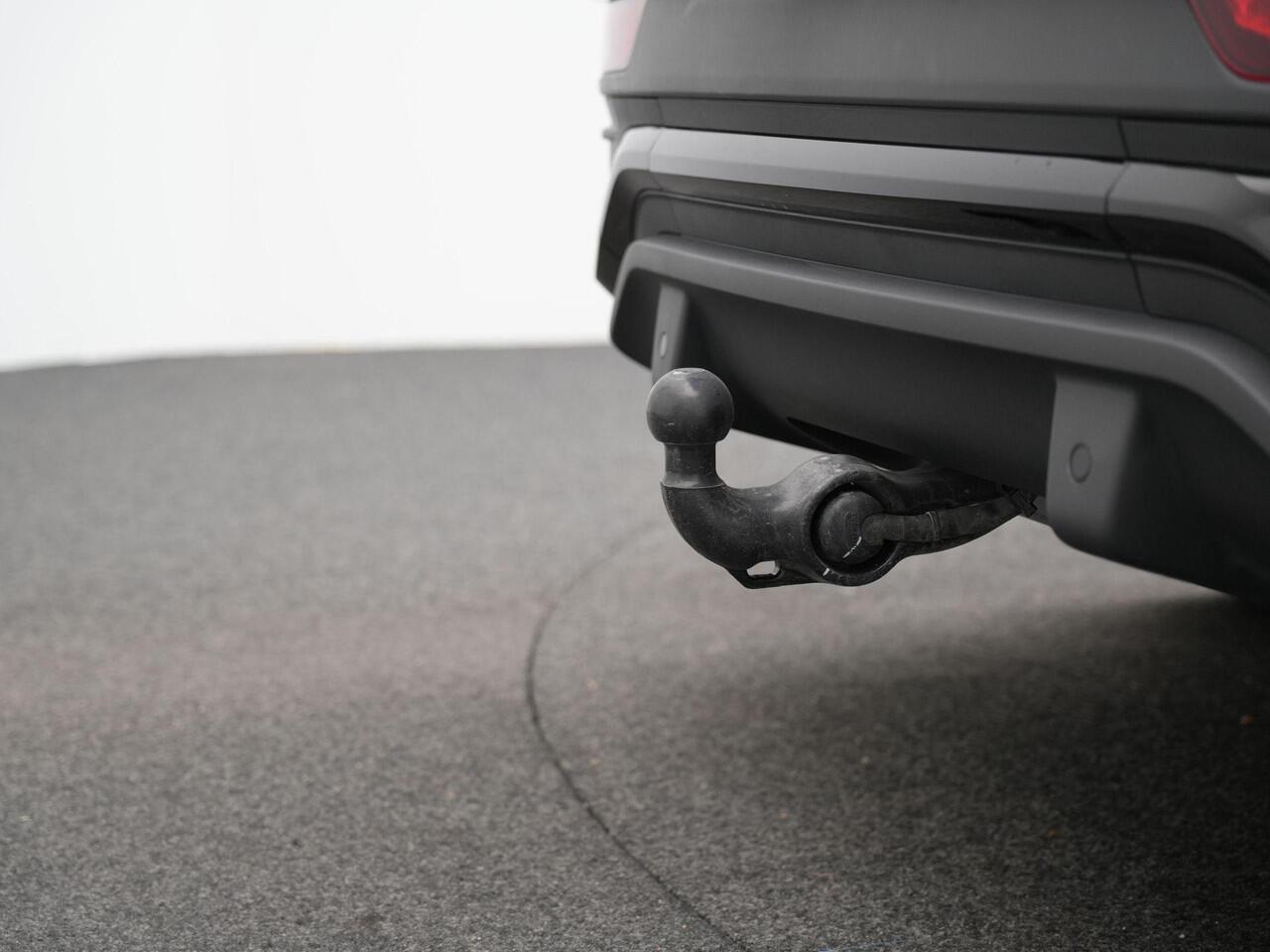 Audi Q5 Sportback 55 TFSI e 367 pk S-tronic S edition Competition / S-Line | Panoramadak | Trekhaak | Luchtvering | 360 camera | Bang & Olufsen