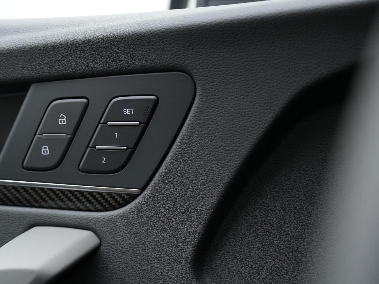 Audi Q5 Sportback 55 TFSI e Quattro S edition Competition / S-Line | Panoramadak | Trekhaak | Luchtvering | Head-up display | Bang & Olufsen