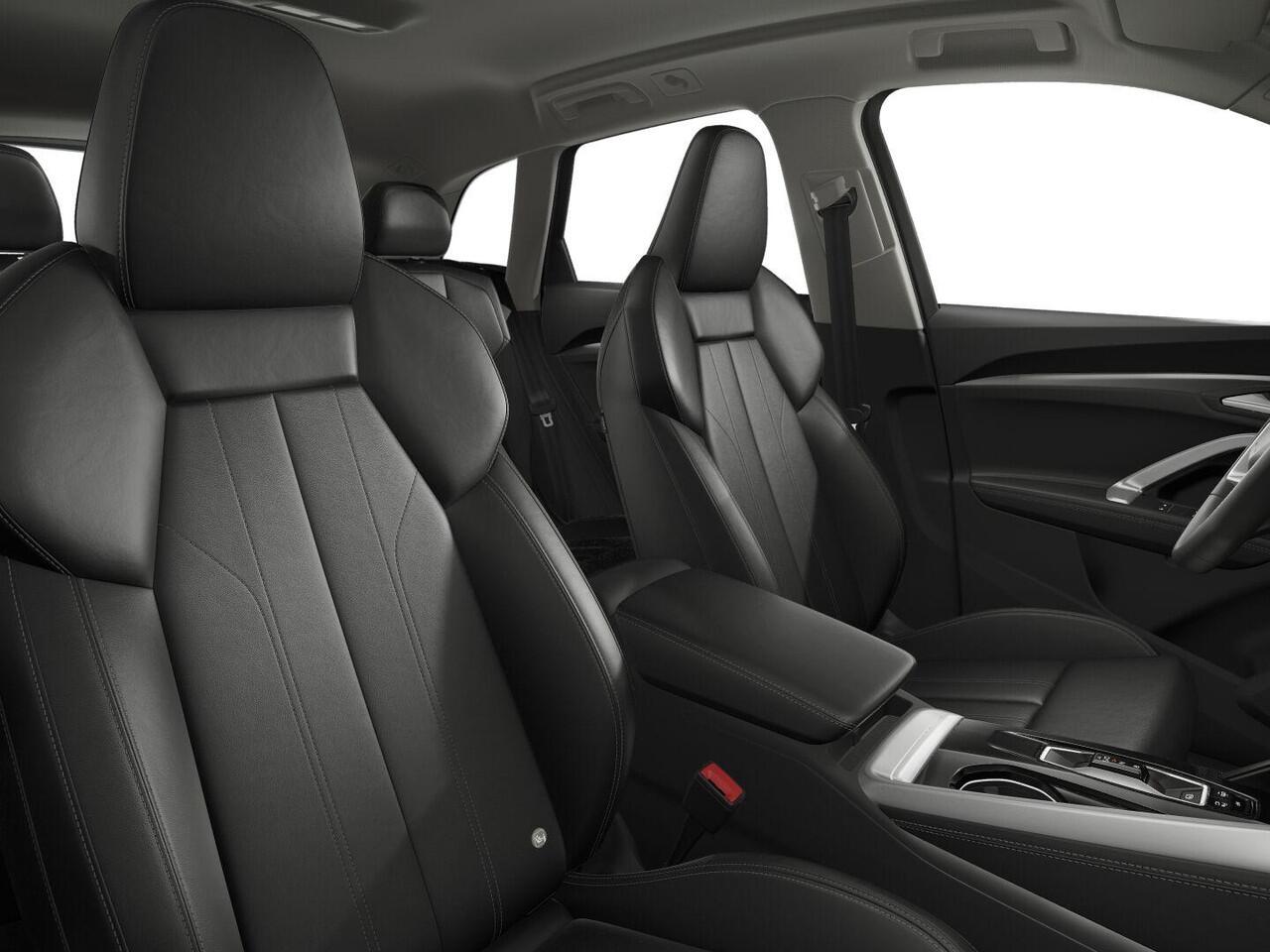 Audi Q5 Advanced edition e-hybrid 220 kW / 299 PK SUV | Trekhaak elektrisch | Stoelen voor elektrisch | Techniekpakket plus | Sportstoelen leder |