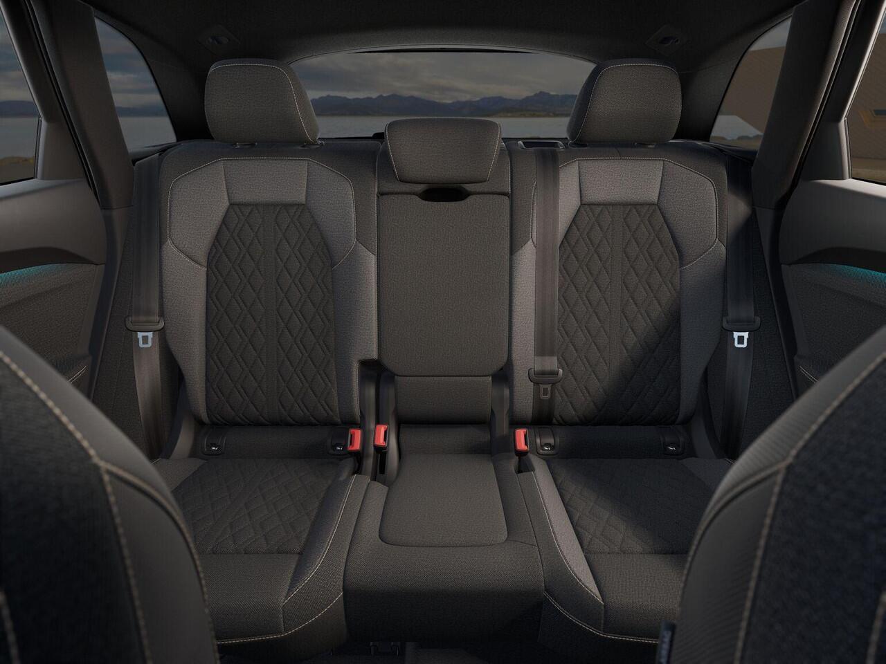 Audi Q5 S edition 2.0 TFSI e 220 kW / 299 PK SUV | Optiekpakket zwart | Techniekpakket plus | Elektrische stoelen voor | Ambiente verlichting |