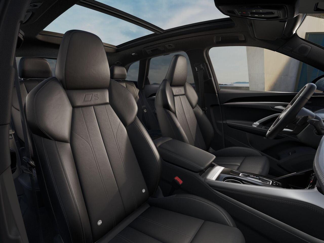 Audi Q5 S edition Competition 2.0 TFSI e 270 kW / 367 PK S | Optiekpakket zwart | Panoramadak | Techniekpakket pro | Geheugenstoelen |