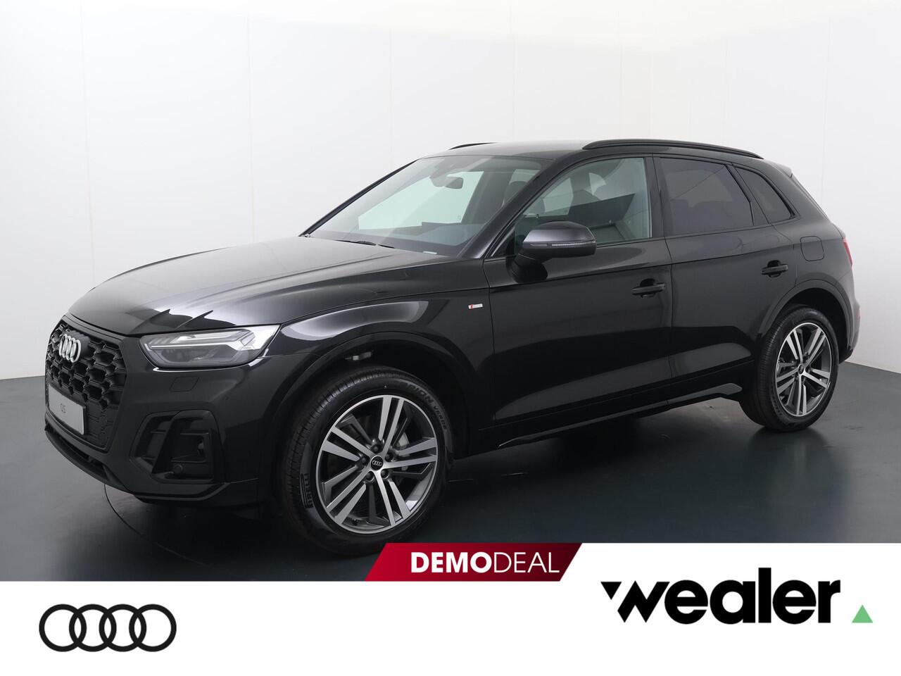Audi Q5 S edition Competition 50 TFSI e 220 kW / 299 PK | Stoelverwarming | Trekhaak | Keyless Entry | LED | Adaptieve Cruise Control | Elektrische Stoel |