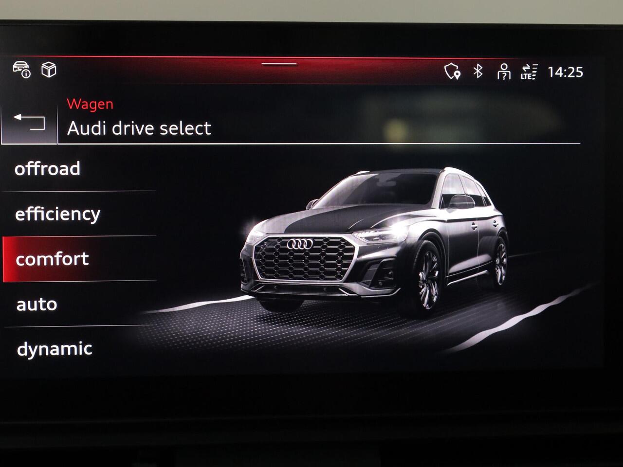 Audi Q5 2.0 TFSI e-hybrid quattro Advanced edition 299PK S-tronic | S-line interieur | Trekhaak | Optiek zwart | Verlengde garantie