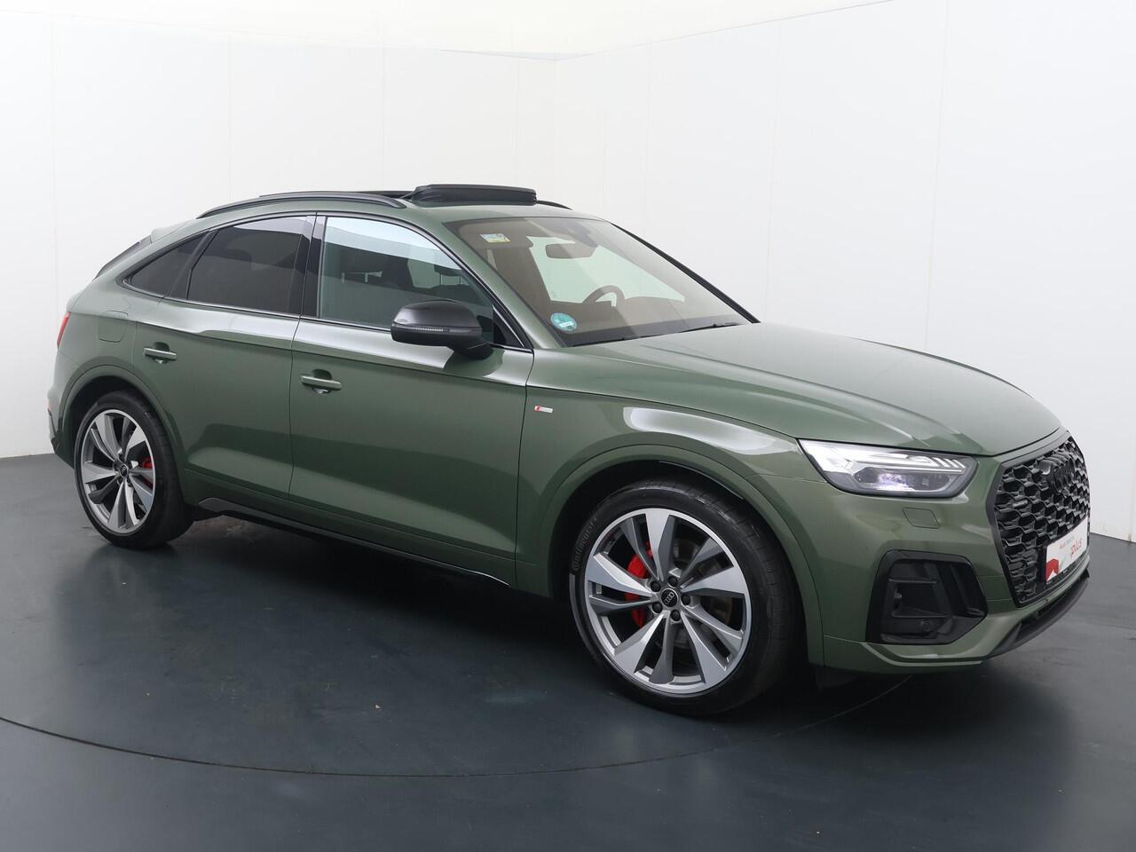 Audi Q5 Sportback 55 TFSI e S edition Competition | 367 PK | Trekhaak | Panoramadak | Luchtvering | Head-up Display | 21" LM velgen | S line |