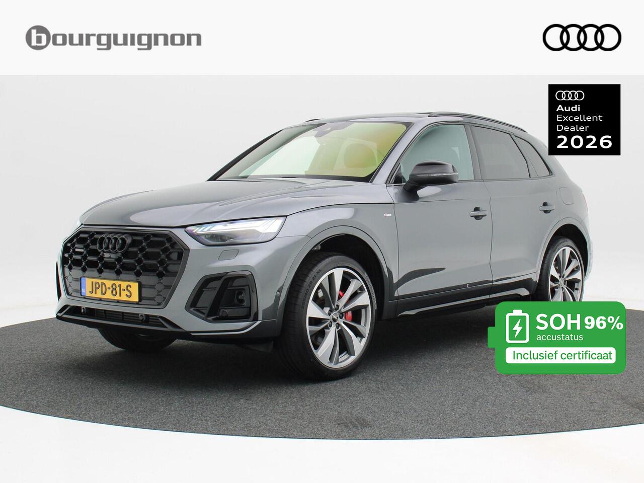 Audi Q5 55 TFSi e 367 Pk Automaat S-Line | Panoramadak | Adaptive Cruise | CarPlay | Stoelverwarming | Climate Control | Stuurverwarming | 360 camera | Trekhaak | 21 inch | 8.999 Km!!