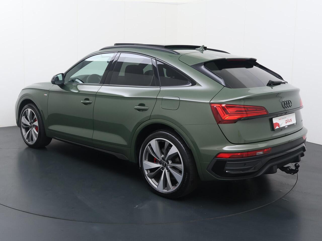 Audi Q5 Sportback 55 TFSI e S edition Competition | 367 PK | SoH 95% | Trekhaak | Panoramadak | Luchtvering | Head-up display | Matrix LED koplampen | 21" LM velgen | B&O premium sound | S line |