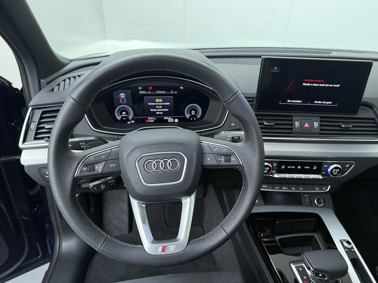 Audi Q5 55 TFSI e S edition Competition | 367 PK | SoH 95% | Trekhaak | Panoramadak | Matrix LED koplampen | S line | Adaptive cruise control |