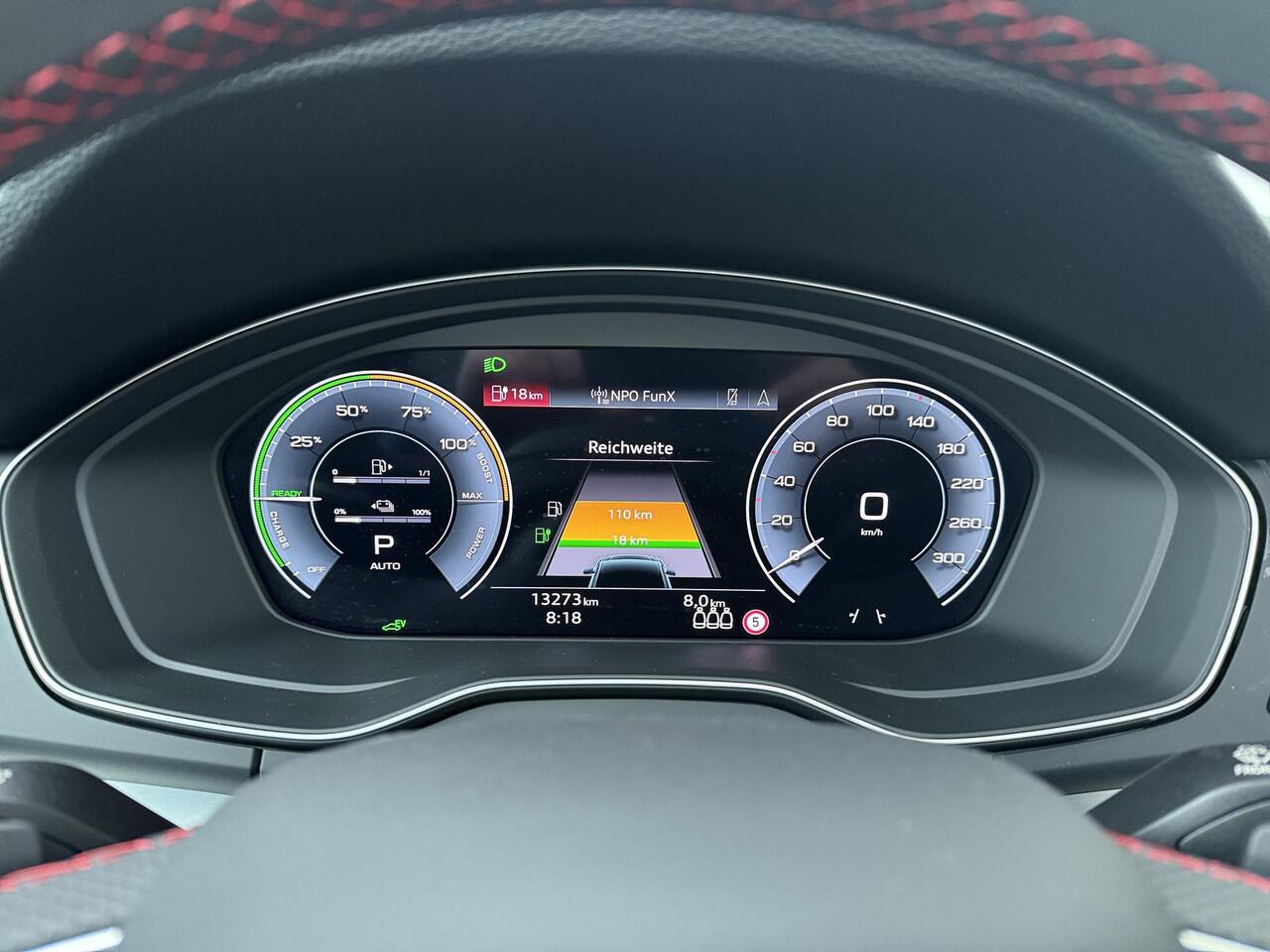 Audi Q5 55 TFSI e S edition Competition | 367 PK | SoH 91% | Trekhaak | Panoramadak | Head-up display | 21" LM velgen | Lederen S line bekleding |