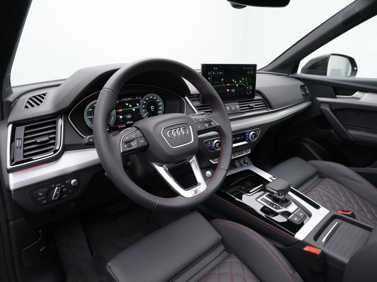 Audi Q5 50 TFSI e Quattro S-Line | Panoramadak | Trekhaak | Leder fijnnappa | Geheugenstoel | Head-up display | Bang & Olufsen | 360 camera
