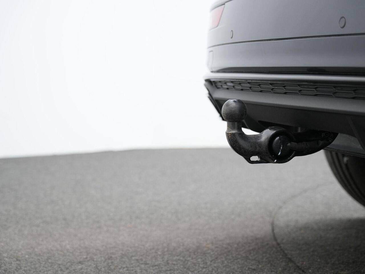 Audi Q5 50 TFSI e Quattro S-Line | Panoramadak | Trekhaak | Leder fijnnappa | Geheugenstoel | Head-up display | Bang & Olufsen | 360 camera