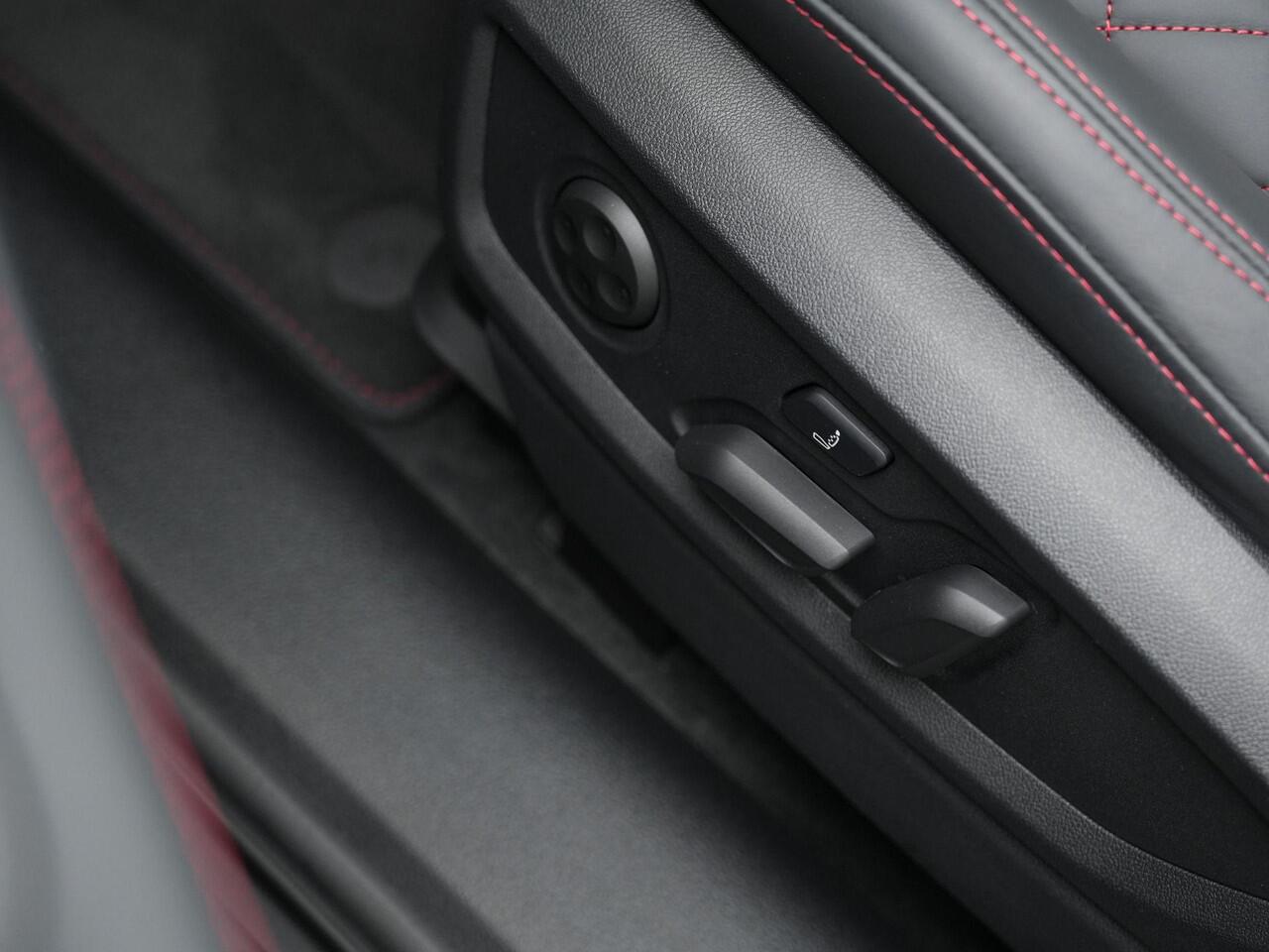 Audi Q5 50 TFSI e Quattro S-Line | Panoramadak | Trekhaak | Leder fijnnappa | Geheugenstoel | Head-up display | Bang & Olufsen | 360 camera