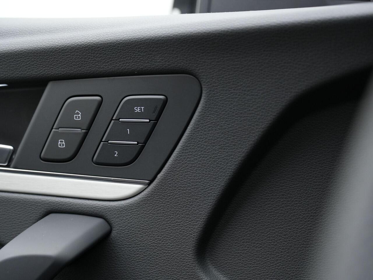 Audi Q5 50 TFSI e Quattro S-Line | Panoramadak | Trekhaak | Leder fijnnappa | Geheugenstoel | Head-up display | Bang & Olufsen | 360 camera