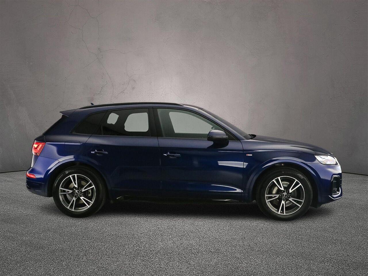 Audi Q5 50 TFSI e S edition | Luchtvering | Tour | Audi sound | Matrix-led | MMI plus | ACC |