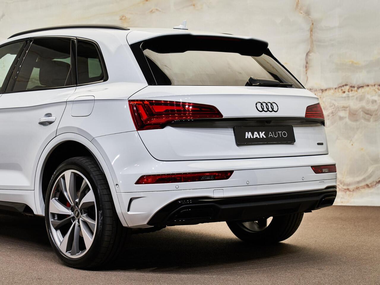 Audi Q5 55 TFSI e S Edition Competition, pano, B&O, tr.haak, Matrix-LED, 360 camera, 21", ACC, HUD, keyless, privacy