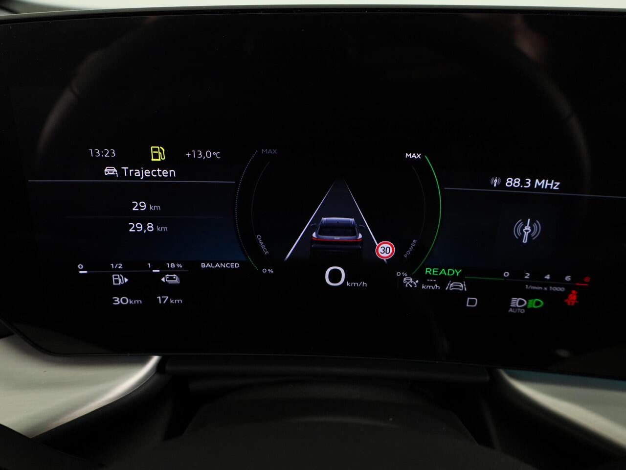 Audi Q5 Advanced edition e-hybrid 299 pk | Trekhaak elektrisch | Stoelen voor elektrisch | Techniekpakket plus | Sportstoelen leder |