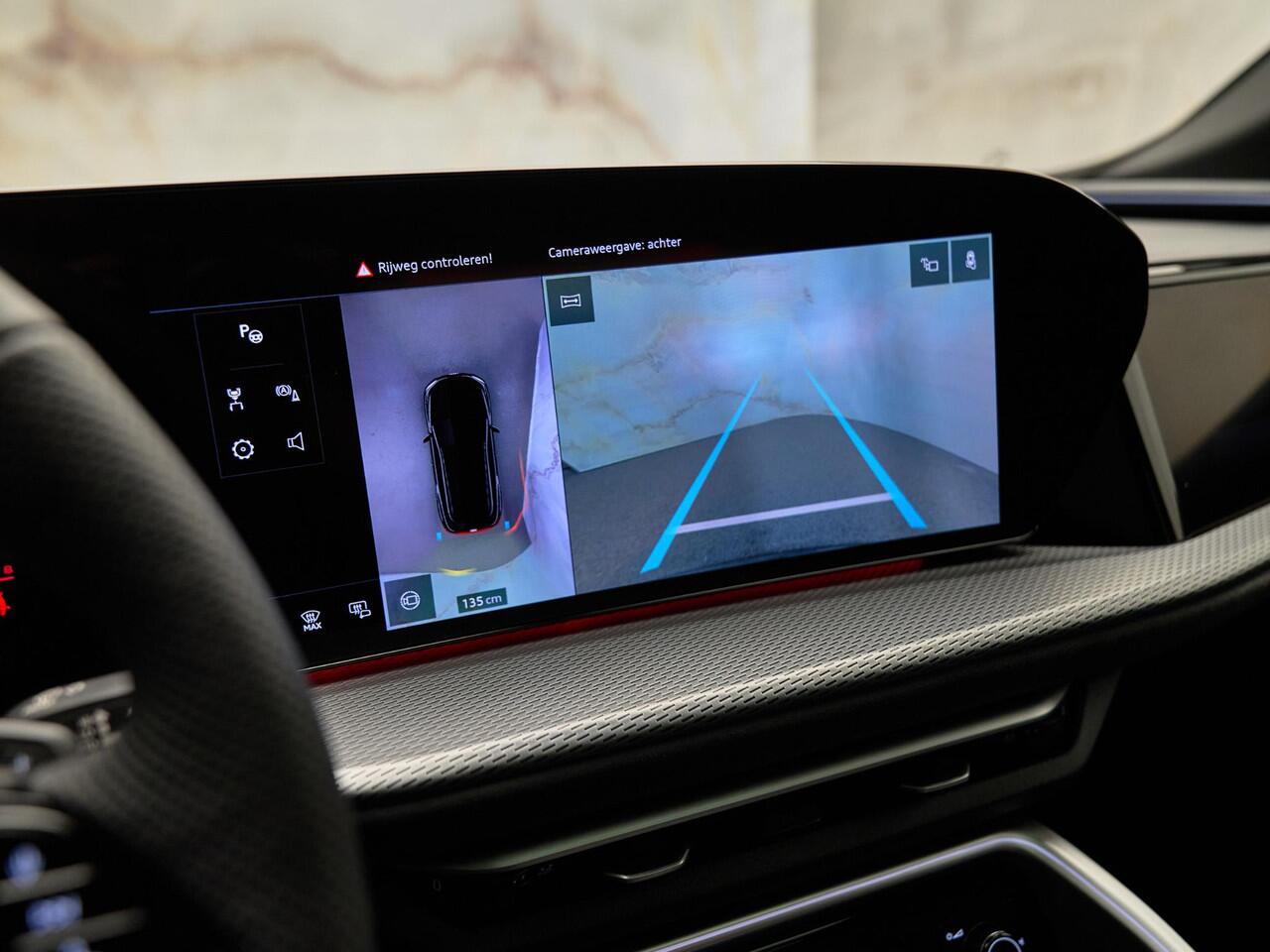 Audi Q5 E-Hybrid Quattro S Edition, pano, trk. haak, 20", matrix-LED, bijrijdersdisplay, 360 camera, memory, keyless, ACC, privacy