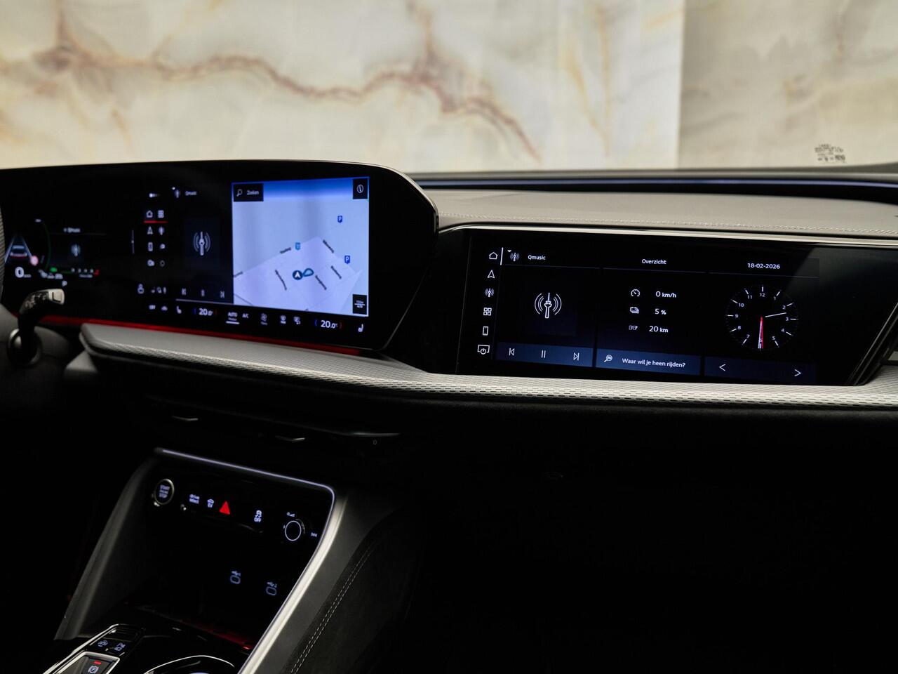 Audi Q5 E-Hybrid Quattro S Edition, pano, trk. haak, 20", matrix-LED, bijrijdersdisplay, 360 camera, memory, keyless, ACC, privacy