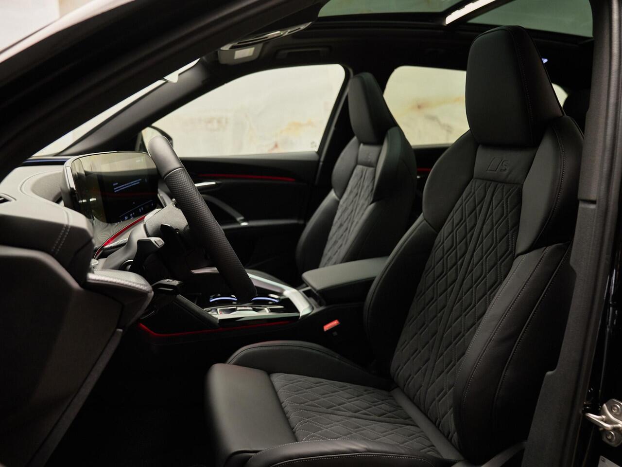 Audi Q5 E-Hybrid Quattro S Edition, pano, trk. haak, 20", matrix-LED, bijrijdersdisplay, 360 camera, memory, keyless, ACC, privacy