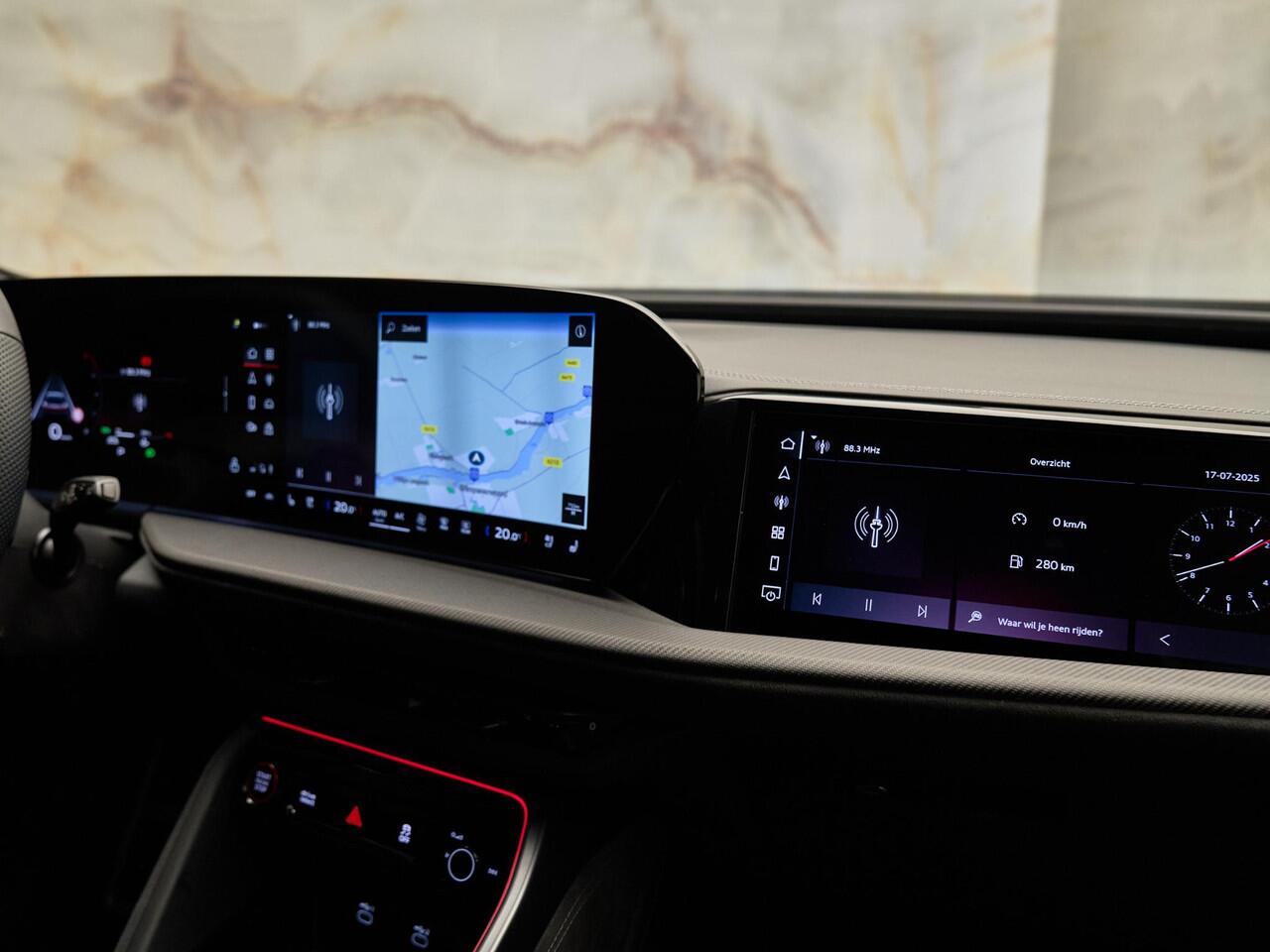 Audi Q5 E-Hybrid Quattro S Edition Competition, B&O, pano, trk. haak, 21", luchtv., matrix-LED, OLED, memory, keyless, HUD, ACC, privacy