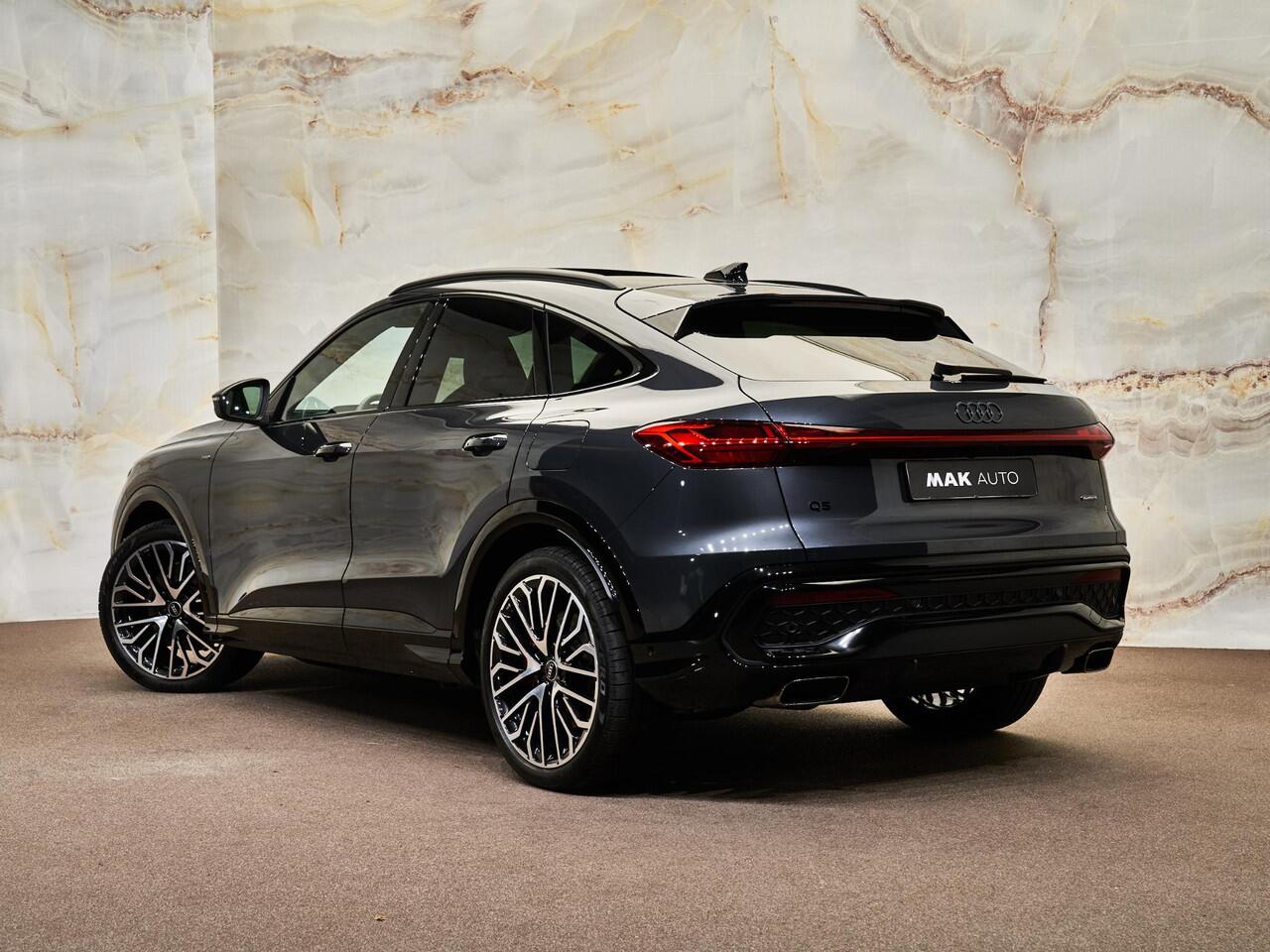 Audi Q5 Sportback E-Hybrid Quattro S Edition Competition, B&O, pano, trk. haak, 21", luchtv., matrix-LED, OLED, memory, keyless, HUD, ACC, privacy