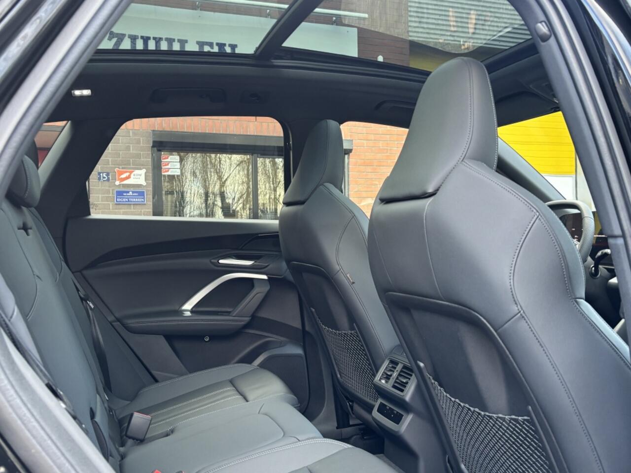 Audi Q5 e-hybrid Quattro 252pk S-Line Pano Luchtvering 21'' BTW