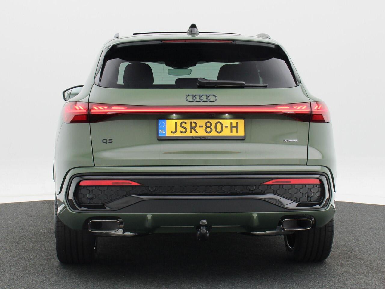 Audi Q5 S edition Competition 2.0 e-hybrid | 367 Pk | 21 inch | Adaptieve Luchtvering | Panorama dak | Privacy glas | Sportstoelen | Navigatie |