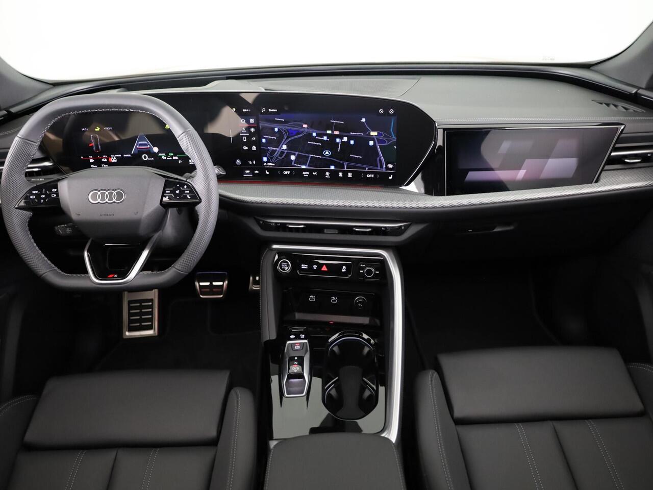 Audi Q5 2.0 TFSI e-hybrid quattro S edition Competition 367pk | Tech Plus Pakket | MMI experience pro | Glazen panoramadak | Tech plus | Privacy glas |