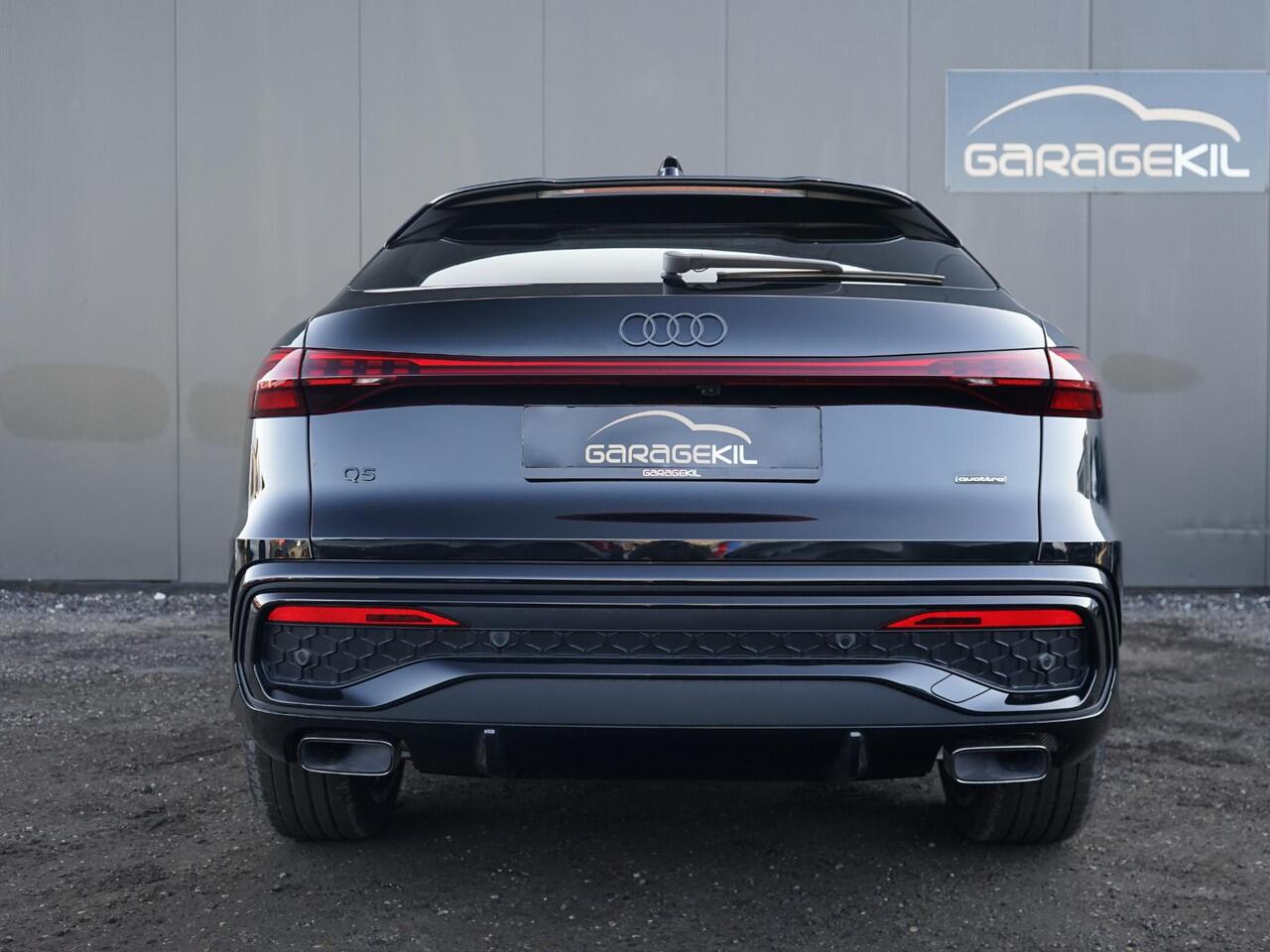 Audi Q5 Sportback 2.0 TFSI e-hybrid quattro S edition Nieuw! / Nieuwprijs ¤89.000 / 5 jaar Garantie / 360 camera / Pack Tech Plus / Trekhaak / Passagiersdisplay / Matrix / Panoramadak / 21 inch