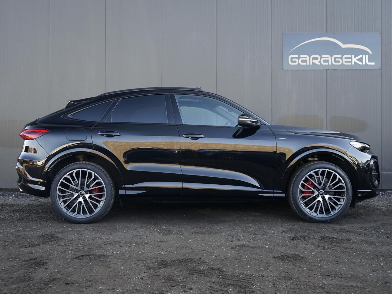 Audi Q5 Sportback 2.0 TFSI e-hybrid quattro S edition Nieuw! / Nieuwprijs ¤89.000 / 5 jaar Garantie / 360 camera / Pack Tech Plus / Trekhaak / Passagiersdisplay / Matrix / Panoramadak / 21 inch