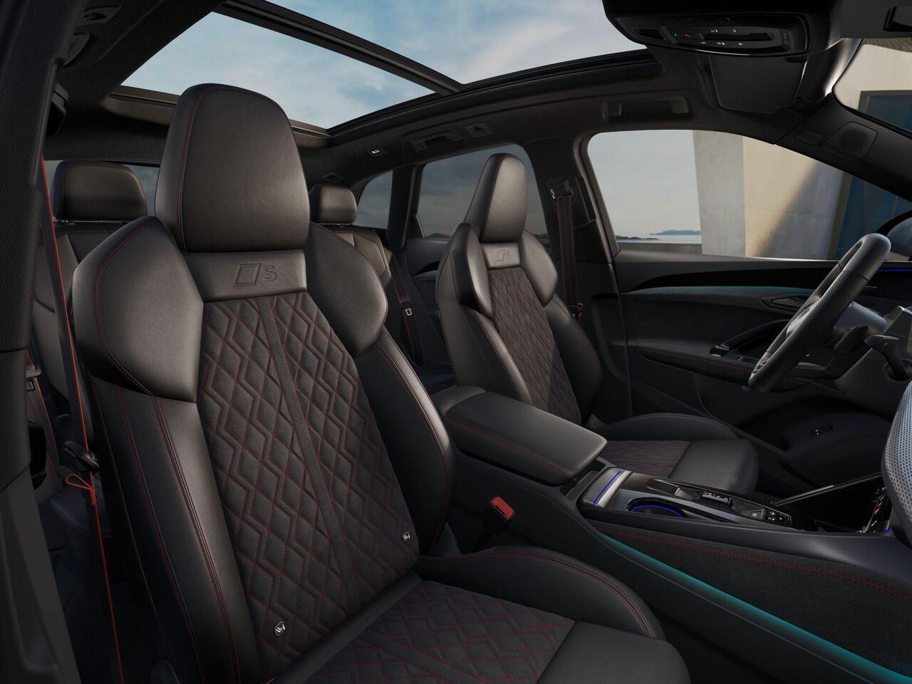 Audi Q5 e-hybrid quattro S edition Competition 367 PK · Tech pro · 20" LM Velgen · Glazen panoramadak · B&O Premium 3D