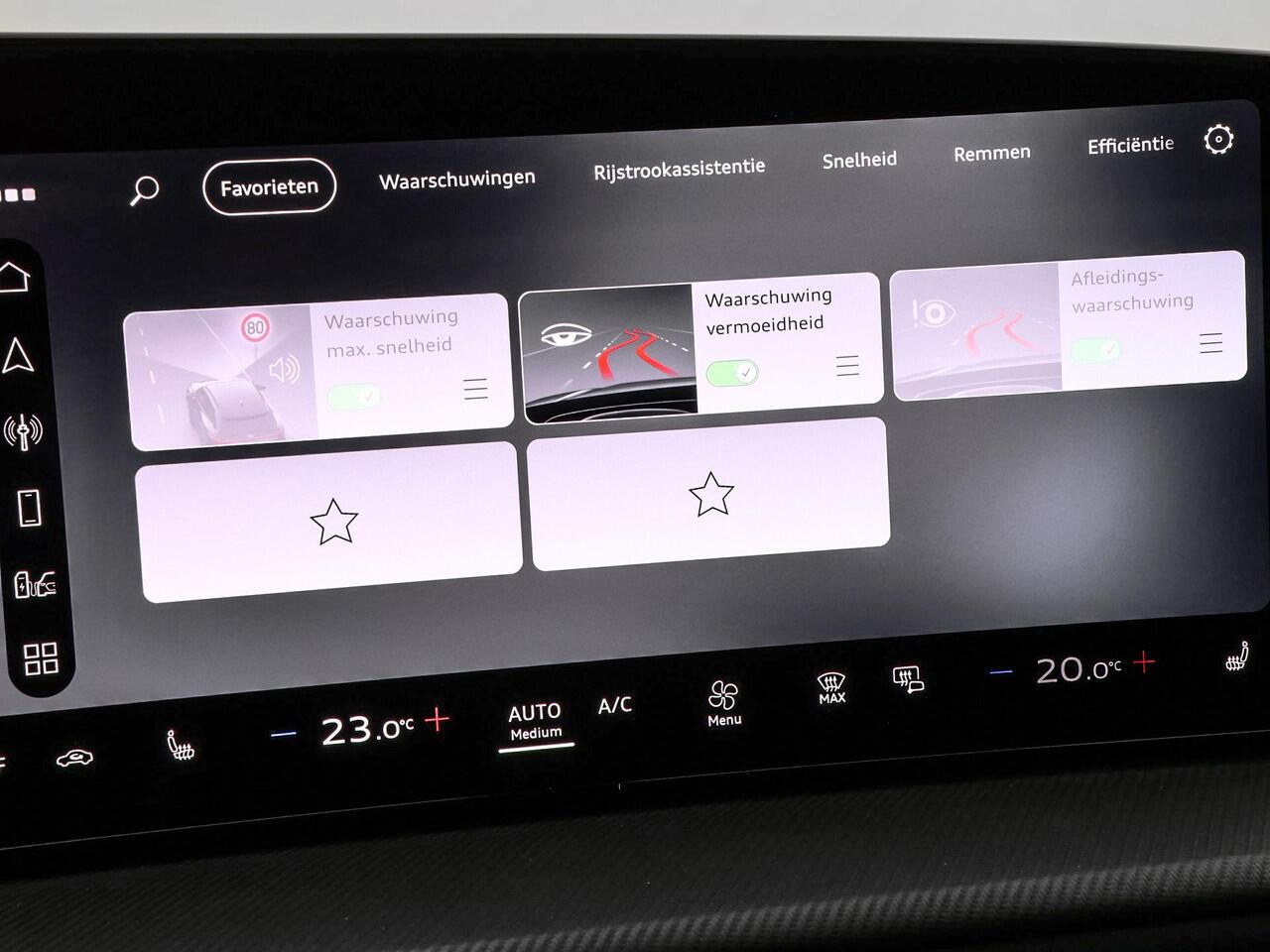 Audi Q5 2.0 TFSI e-hybrid quattro S edition Competition · Techniekpakket plus · Panorama-glasdak · Trekhaak, elektr. wegklapbaar