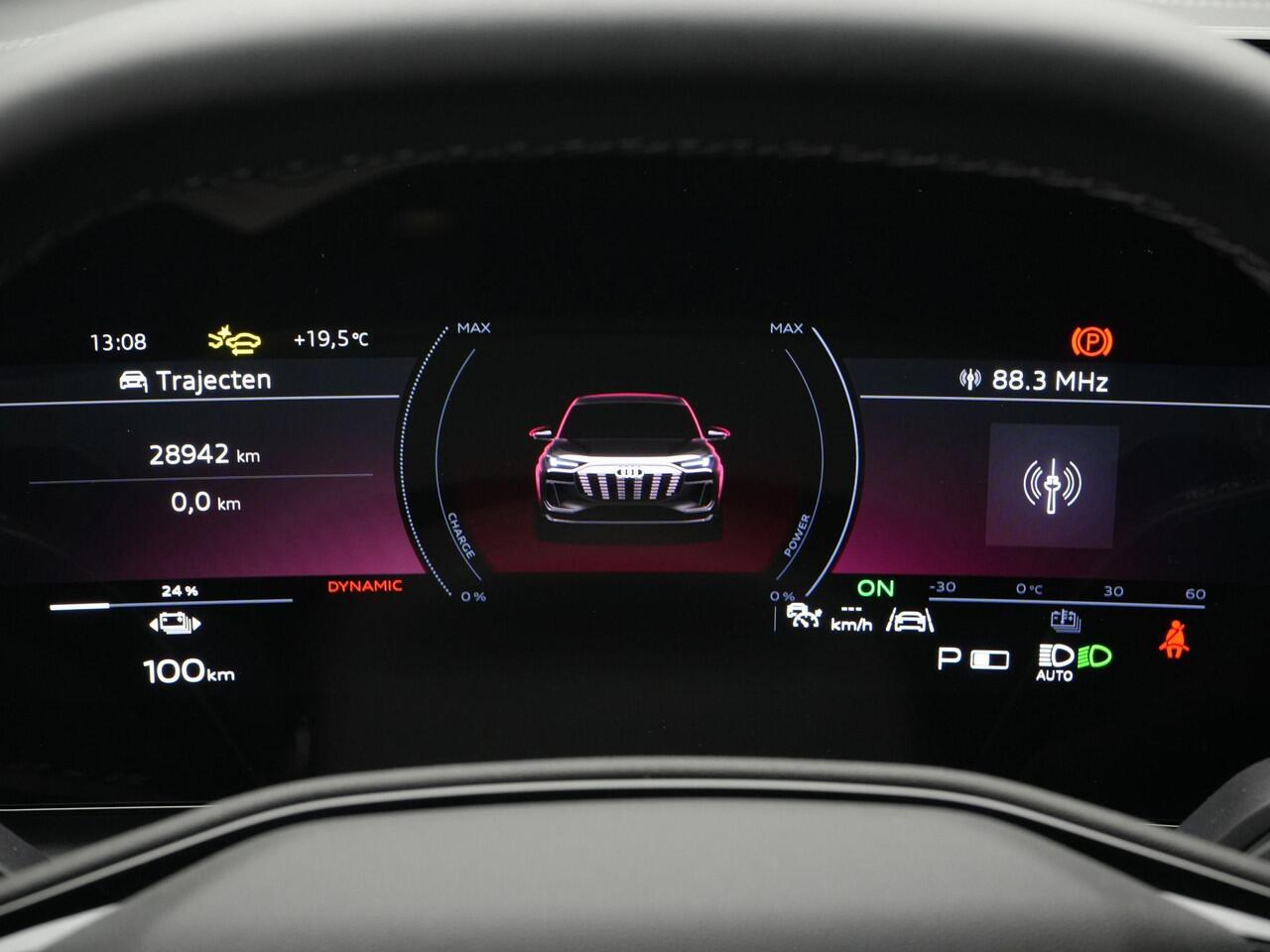 Audi Q6 e-tron Quattro S edition 100 kWh / S-Line | 360 camera | Geheugenstoel | Matrix LED | Park Assist | S-sportonderstel | 20 inch