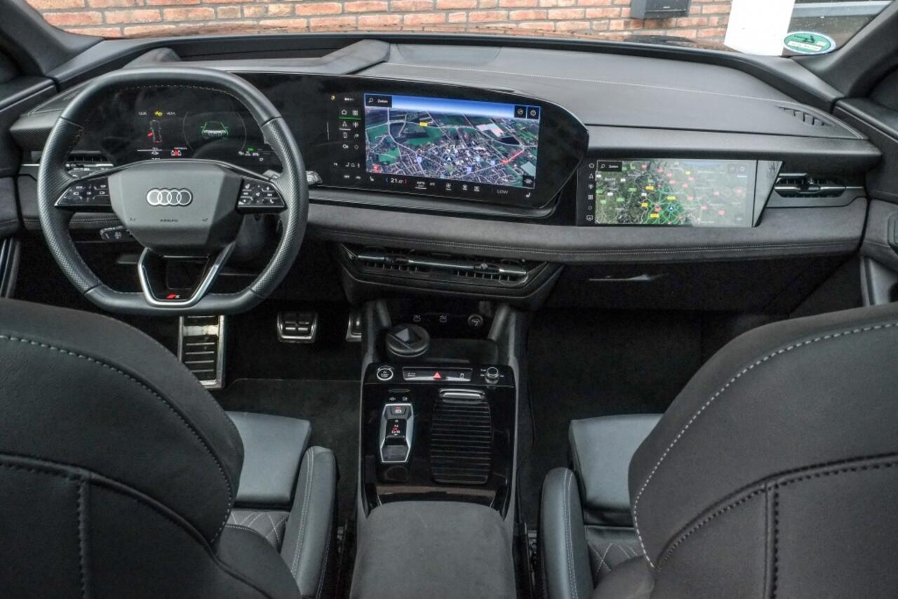Audi Q6 e-tron quattro 388PK | SOH 97% | Panoramadak | Luchtvering | Headup di