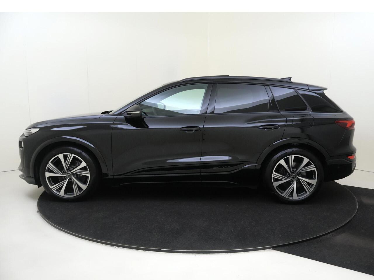 Audi Q6 SQ6 e-tron quattro 100 kWh | Panoramadak | Head-up display | Sportstoelen Plus | Bang & Olufsen | Parkeerassistent | Lederen bekleding 'Valcona' | 360 camera | Dodehoek detectie |