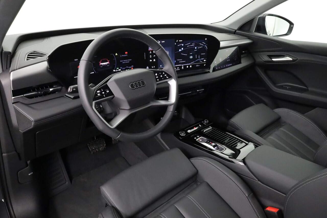Audi Q6 e-tron Advanced edition Performance 100 kWh 225 kW / 306 pk | Comfortpakket plus | Techniekpakket plus | Sportstoel zwart leder-kunstl.