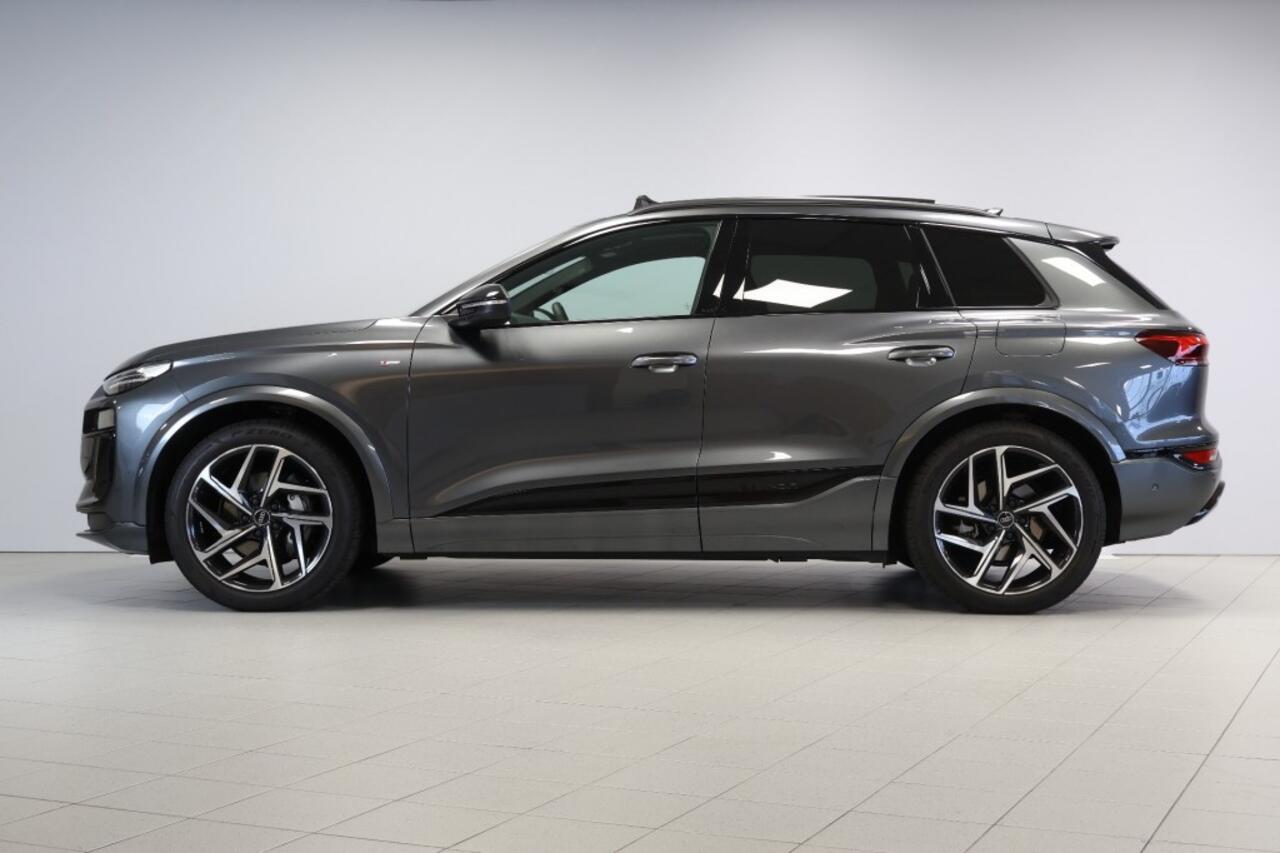 Audi Q6 S Edition Performance 100 kWh - Pano - Trekhaak - Luxe stoelen