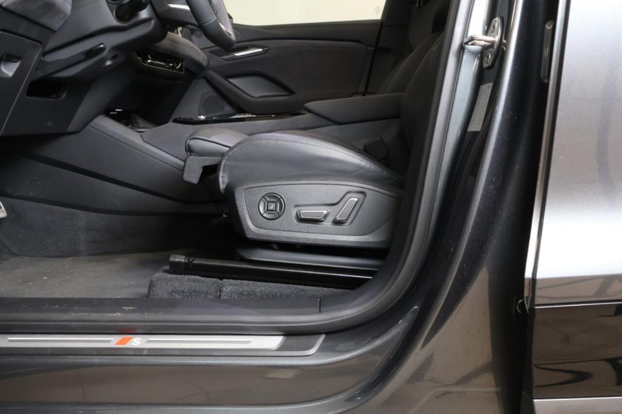 Audi Q6 S Edition Performance 100 kWh - Pano - Trekhaak - Luxe stoelen