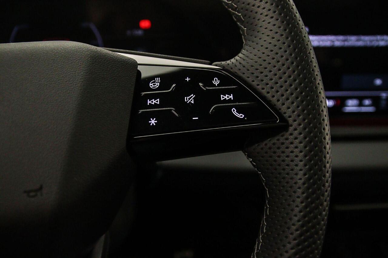 Audi Q6 e-tron S edition quattro 100 kWh | Trekhaak | Tech pro | Headup | B&O | Pano | Luchtvering | Oled |