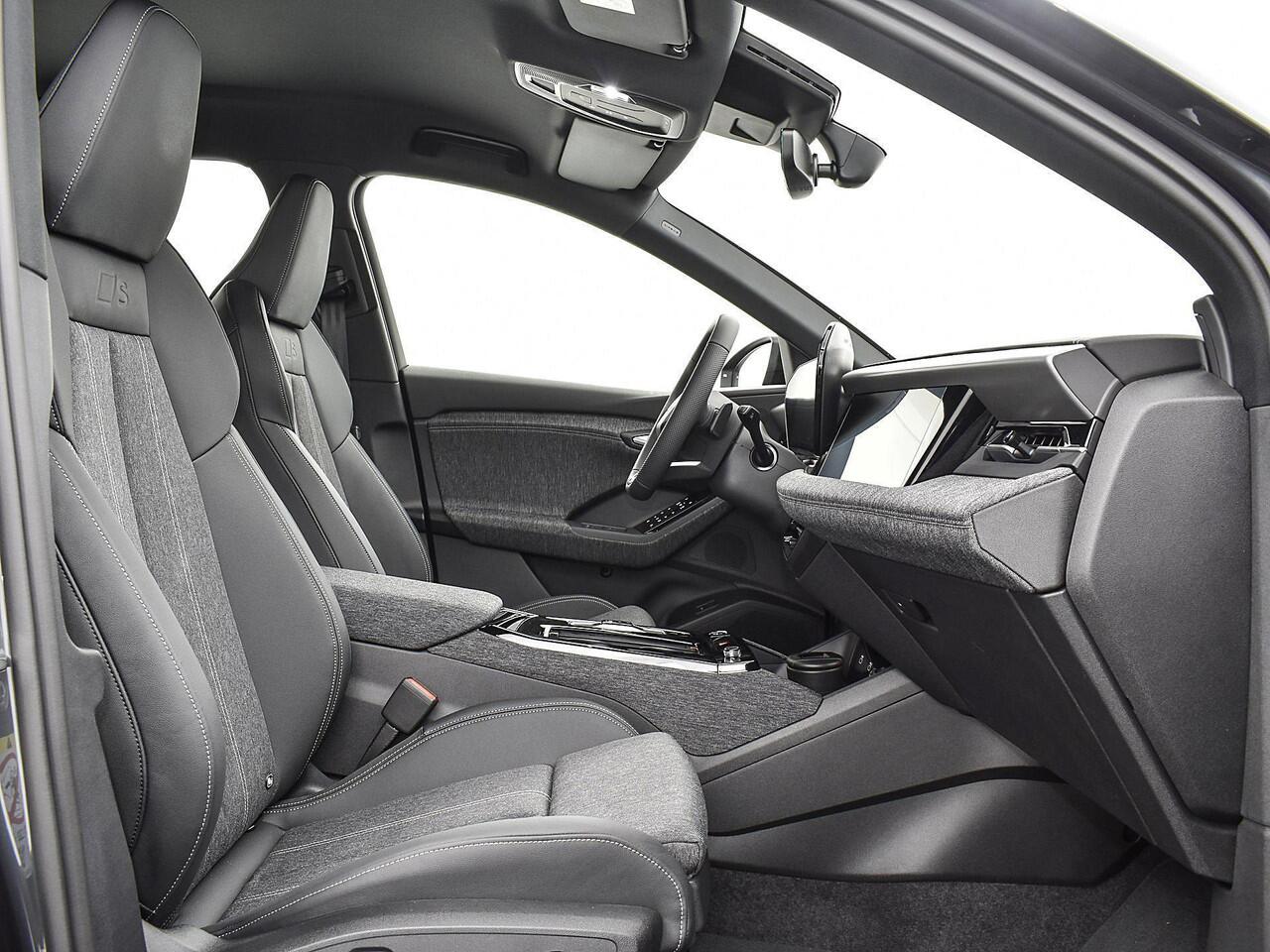 Audi Q6 e-tron S edition (B1) e-tron perf 225kW/306pk 100Kwh Hat Audi Q6 e-tron S edition performance 100 kWh · Luchtvering · Adaptive cruise control · Camera's rondom